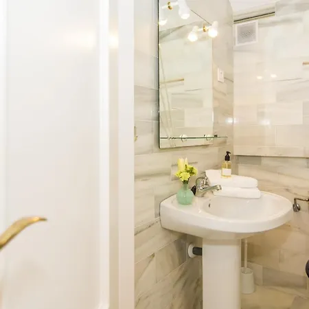 Apartment Eld1-stunning 2 Bedroom Penthouse In Puerto B