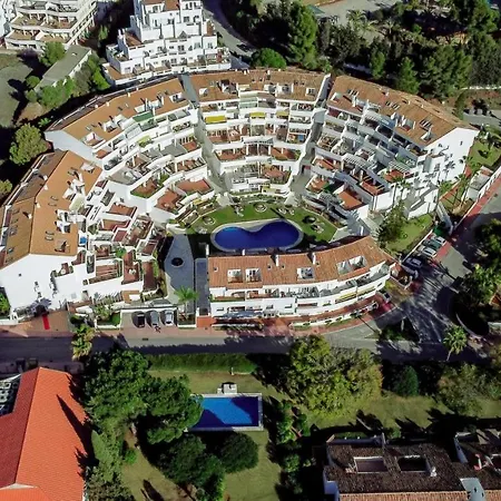Apartment Eld1-stunning 2 Bedroom Penthouse In Puerto Banus