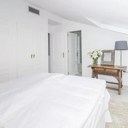 Lägenhet Eld1-stunning 2 Bedroom Penthouse In Puerto Banus Marbella