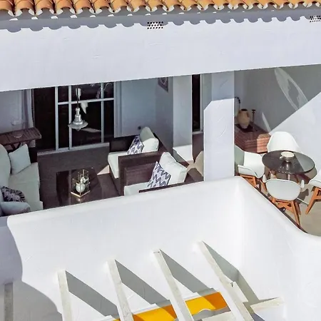 Eld1-stunning 2 Bedroom Penthouse In Puerto Banus Lägenhet