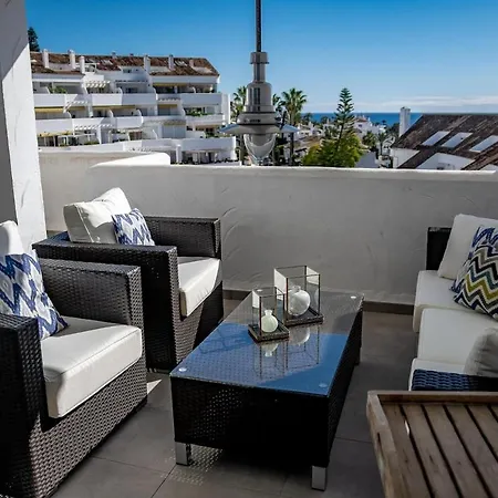 アパート Eld1-stunning 2 Bedroom Penthouse In Puerto Banus マルベーリャ