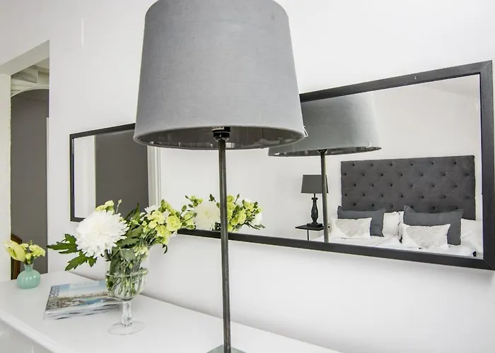 Eld1-stunning 2 Bedroom Penthouse In Puerto Banus