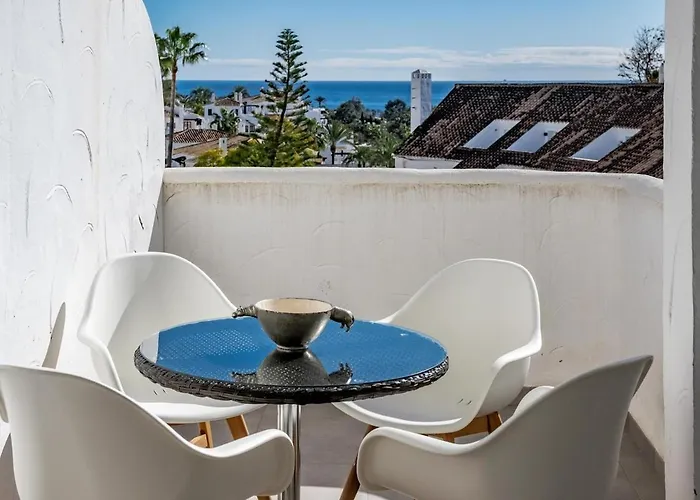 アパート Eld1-stunning 2 Bedroom Penthouse In Puerto Banus マルベーリャ